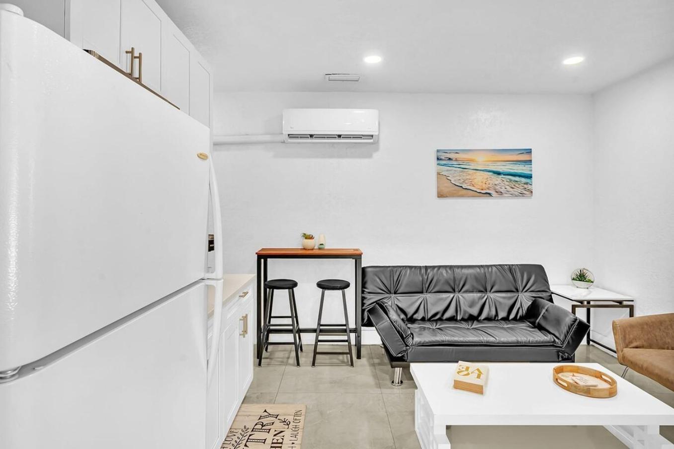 NEW Boutique One Bedroom Close to Aventura Mall&Beach Hallandale Beach Extérieur photo