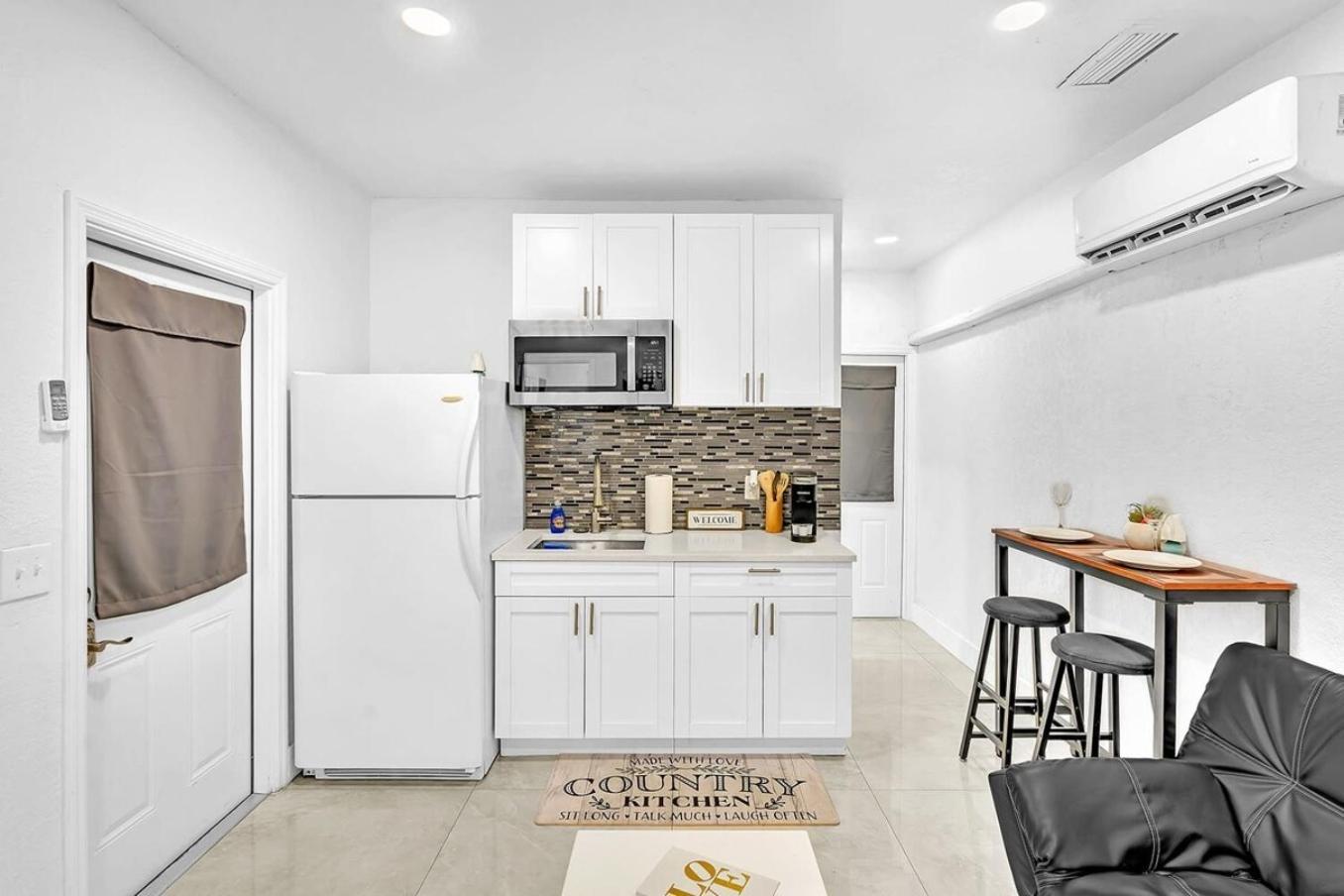 NEW Boutique One Bedroom Close to Aventura Mall&Beach Hallandale Beach Extérieur photo