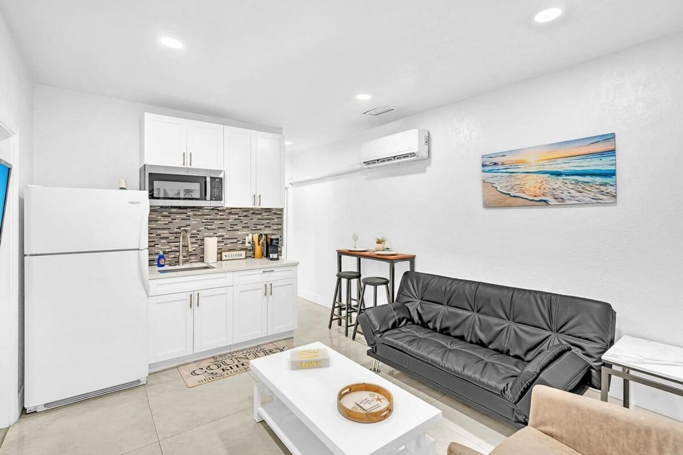 NEW Boutique One Bedroom Close to Aventura Mall&Beach Hallandale Beach Extérieur photo