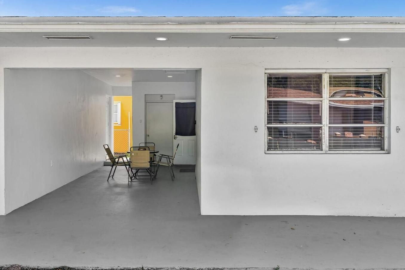 NEW Boutique One Bedroom Close to Aventura Mall&Beach Hallandale Beach Extérieur photo